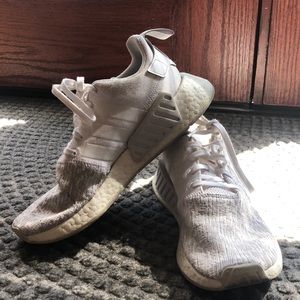 ADIDAS NMD R2 ALL WHITE